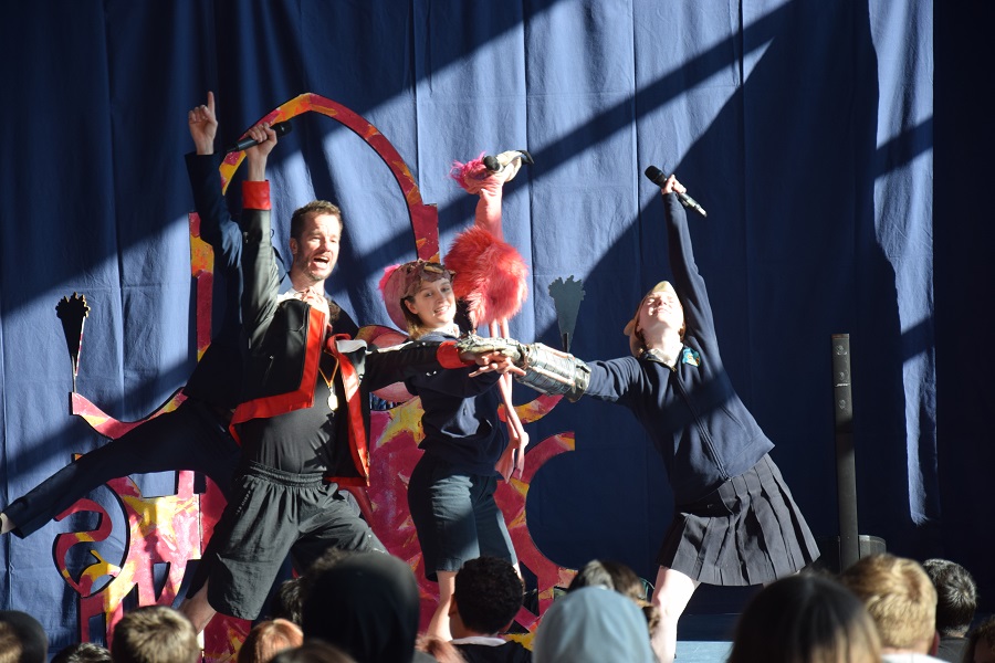 Der Neue Theaterstuck